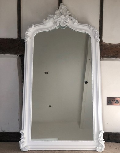 Matt white shabby - white, chic